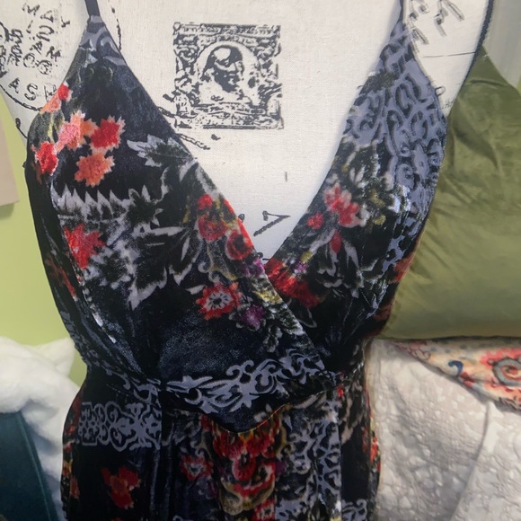 Anthropologie cocktail dress - Picture 2 of 3